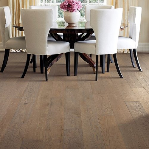 Contemporary wood flooring in Alton IL from Jerseyville Carpet & Furniture Galleries