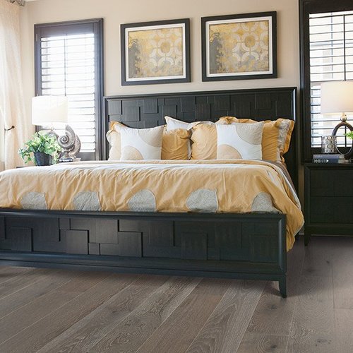 Hardwood floor installation in Edwardsville IL from Jerseyville Carpet & Furniture Galleries