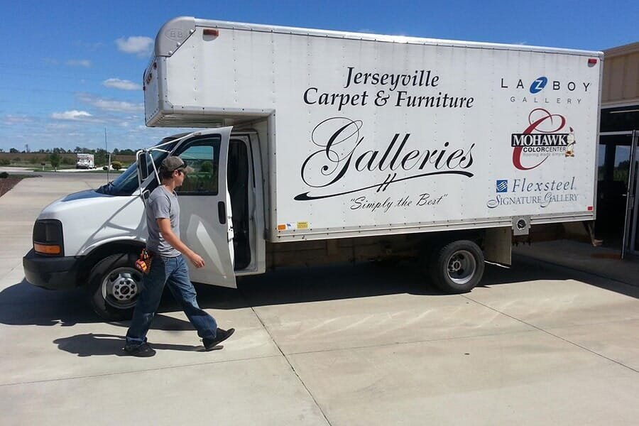 Flooring design professionals in the Jerseyville, IL area - Jerseyville Carpet & Furniture Galleries